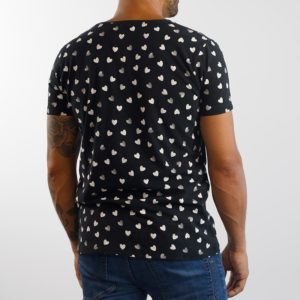 Camiseta Corazones Negra (Unisex)